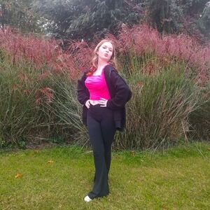 Meet your Posher, Devin